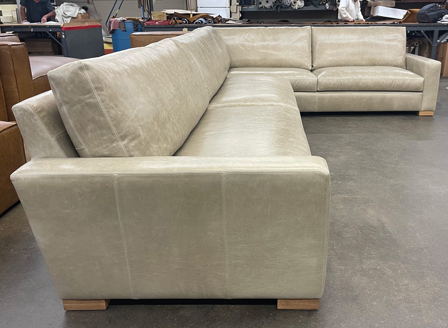 Braxton LAF L Sectional in Mont Blanc Smoke leather with Custom White Oak legs - LAF side view